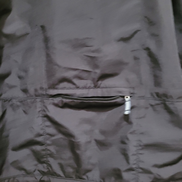 Alo yoga  jacket - Picture 5 of 10